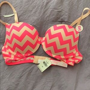 Pink/Victoria’s Secret Bra - never worn !